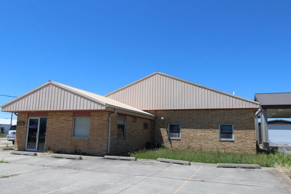 2109 Lake Land Blvd, Mattoon, IL 61938